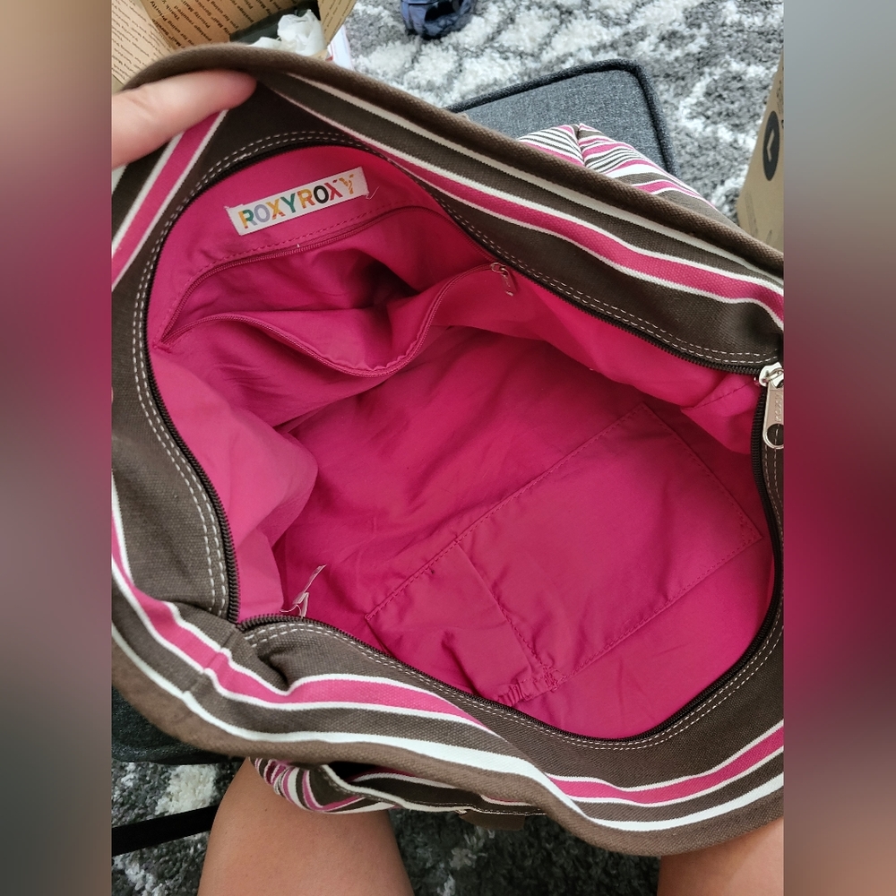Large Roxy Shoulder Book Bag - Picture 2 of 4